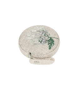 Centimètre enrouleur brodé 100cm "Hortensia" - Hobby Gift Ecru
