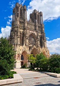 Puzzle 1000 pièces - Vue sur la Cathédrale de Reims - Bluebird Puzzle