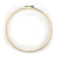 Tambour à Broder en Bois 18 cm