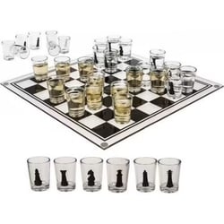 Jeu d'échecs avec 32 verres - Out of the blue