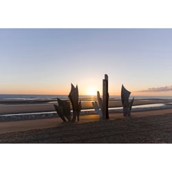 Tableau mural encadré lever du jour Omaha Beach 65x97 cm