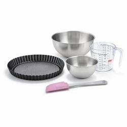 Set pâtisserie avec moule à tarte renversée 28 cm, 2 bols à mixer, verre mesureur et spatule Zenker