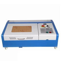 Machine À Graver CO2 50W Pour Bois Et Cuir Avec Port USB Et Écran LCD YONIS
