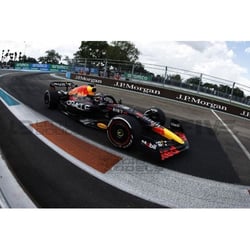 Voiture Miniature de Collection - SPARK - RED BULL RB18 - Gagnante GP Miami 2022 - 1/43 - Multicolore