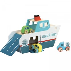 Le ferry ity en bois