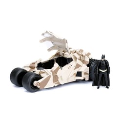 Jada Toys - Batman The Dark Knight - Réplique métal Batmobile 2008 Camo 1/24 avec figurine