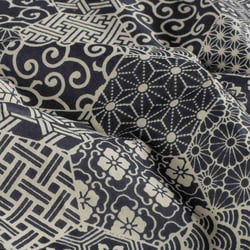 Tissu Voile de coton Batik Patola  Géométrique sur fond Bleu indigo