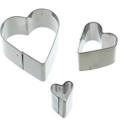 3 Mini emporte-pièces Coeur tailles assorties