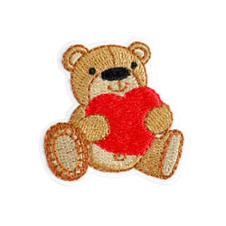 Lot de 3 écussons  oursons mignons coeur rouge 4cm x 4cm