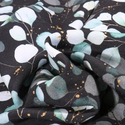 Tissu Viscose Aqua Eucalyptus sur fond Noir
