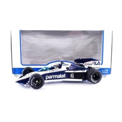 Voiture Miniature de Collection - MCG - BRABHAM BT52 - GP Afrique du Sud 1983 - Blanc / Bleu