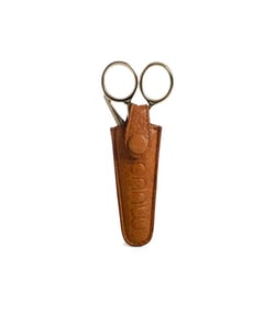 ETUI EN CUIR POUR CISEAUX - ESPOO - MUUD Whisky taille n°Largeur en haut :3,5 cm et Largeur en bas : 2 cm et Hauteur: 8 cm