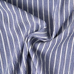 Tissu Polyviscose Seersucker aspect Lin lavé Suzy rayures Blanc sur fond Bleu gris