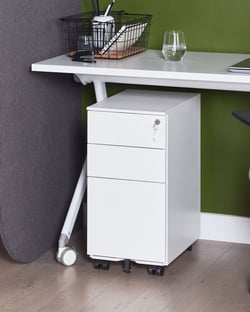 Caisson de Bureau en Métal Blanc avec Roulettes Pratiques et 3 Tiroirs Spacieux Vérouillable avec Clef Idéal pour Rangement de vos Dossiers Beliani