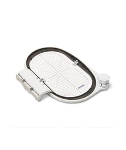 Grand Cadre de Broderie pour Bras Libre 145x255mm BERNINA : Brodez de grands articles avec aisance et précision Blanc