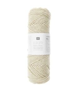 Découvrez la Pelote de Laine et Soie Luxury Natural Silk Blend de Rico Design : Douceur et Luxe pour Vos Créations Estivales 01 Creme ecru