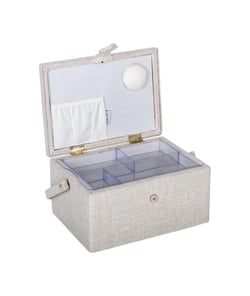 Boîte de Couture brodée "Fraise" - 18.5x25.5x14.5 cm - Hobby Gift Ecru