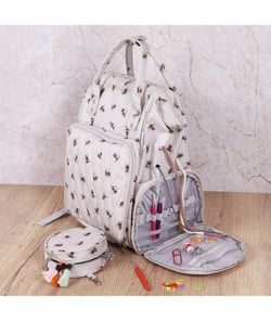 Sac à dos de voyage multi-rangements motif abeille - 30 x 24 x 43 cm – Spécial couture, tricot, crochet,... - Hobby Gift Ecru