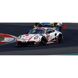Voiture Miniature de Collection - SPARK 1/43 - PORSCHE 911 GT3 R - Nurburgring 2022 - Blanc / Noir - SG847