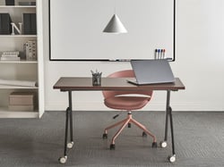 Bureau Pliant Marron Foncé et Noir Structure en Métal Rectangulaire à Roulettes Mobile 120 x 60 cm Style Moderne