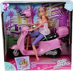 Steffi Love sur son scooter - Smoby