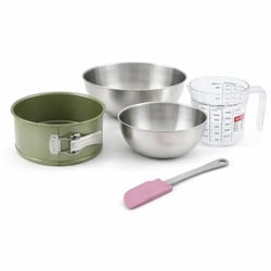 Set pâtisserie avec moule à panettone 18 cm revêtu cire de carnauba, 2 bols à mixer, verre mesureur et spatule Zenker