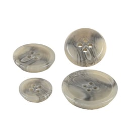 Lot de 3 boutons 4 trous imitation corne Gris Cendre