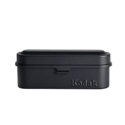 KODAK Film Case (135) - Boîtier Compact en Acier pour 5 Rouleaux de Film 135 mm, Capot Amovible, Design Années 70, Protection Poussière et Humidité - Noir