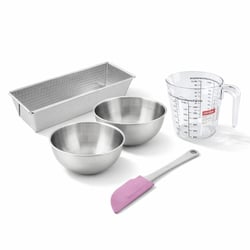 Set pâtisserie avec moule à cake acier 30 cm, 2 bols à mixer, verre mesureur et spatule Zenker