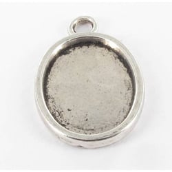 MégaCréa - Médaillon en métal ovale Petit modèle Argenté