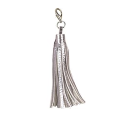 Pompon avec fermoir gris argent 9cm