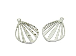 2 Pendentifs forme goutte 33*21mm argenté - 1 face lisse - 1 face martelée
