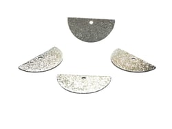 4 Breloques sequins demi-lune argenté pailleté 15*8mm
