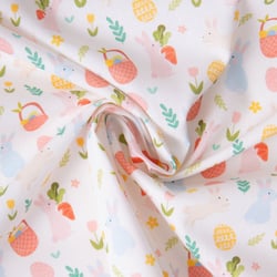 Tissu Coton imprimé Cueillette des oeufs sur fond Blanc