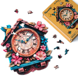 Puzzle en Bois Adulte et Enfant Figured'Art 200 pièces - Horloge coucou florale - Design Original 24,7x28,5 cm Forme Unique avec Coffret en bois Premium, Parfait pour Offrir en Cadeau