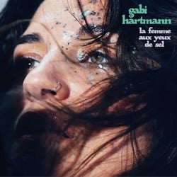 La femme aux yeux de sel
