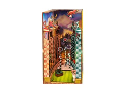 Maquette DIY Book Nook 124 pièces - Harry Potter Quidditch - Revell