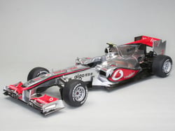 Maquette Mc Laren Mercedes MP4-25 "Lewis Hamilton" - Revell