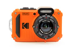 Pack appareil photo compact PixPro WPZ2 Kodak - Orange - Avec 2 Batteries & Carte Micro SD
