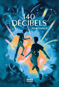 140 décibels