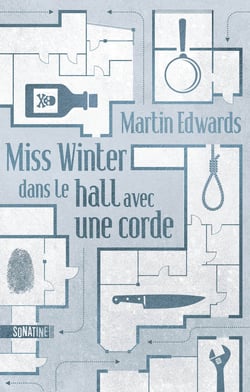 Miss Winter dans le hall avec une corde