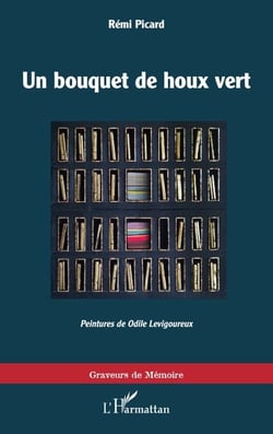 Un bouquet de houx vert