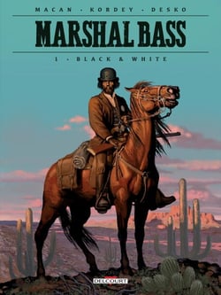 Marshal Bass T01 - Black &amp; White
