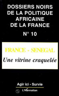 FRANCE-SENEGAL - Une vitrine craquelée