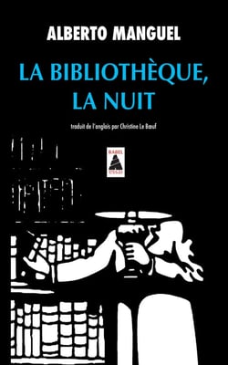 La bibliothèque, la nuit