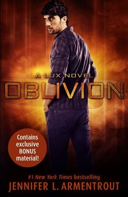 Oblivion (A Lux Novel) - Aliens are the new vampires in this addictive paranormal romance!