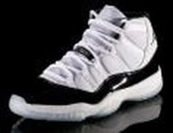 Hail to the New True Kings of Sneakers:  Michael Jordan's Sneaker Empire, Lebron James, Kevin Durant's Sneaker Empire - Focus on Lebron James - Education Ebooks