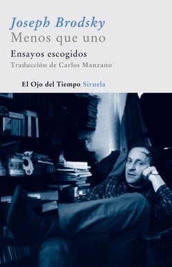Menos que uno - Ensayos escogidos