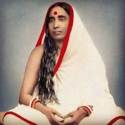 La Santa Madre - Sri Sri Sarada Devi- Spanish