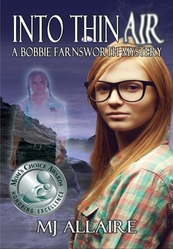 Into Thin Air - Bobbie Farnsworth Mysteries, #1